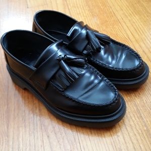 Adrian Dr. Marten Tassel Loafer Black Polished